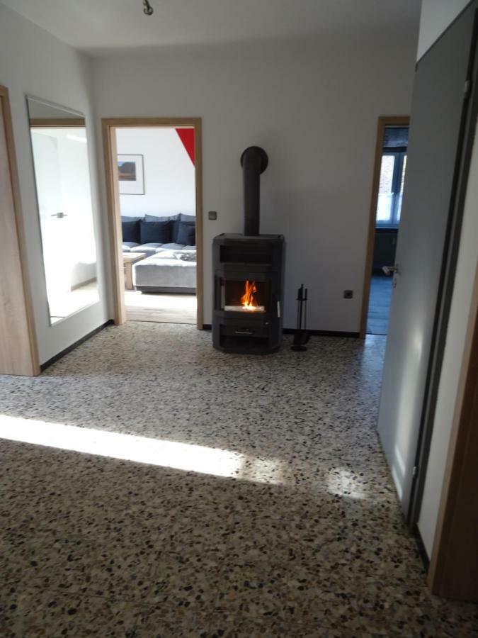 Appartamento Haus Am Sonnenberg Ulmen Esterno foto