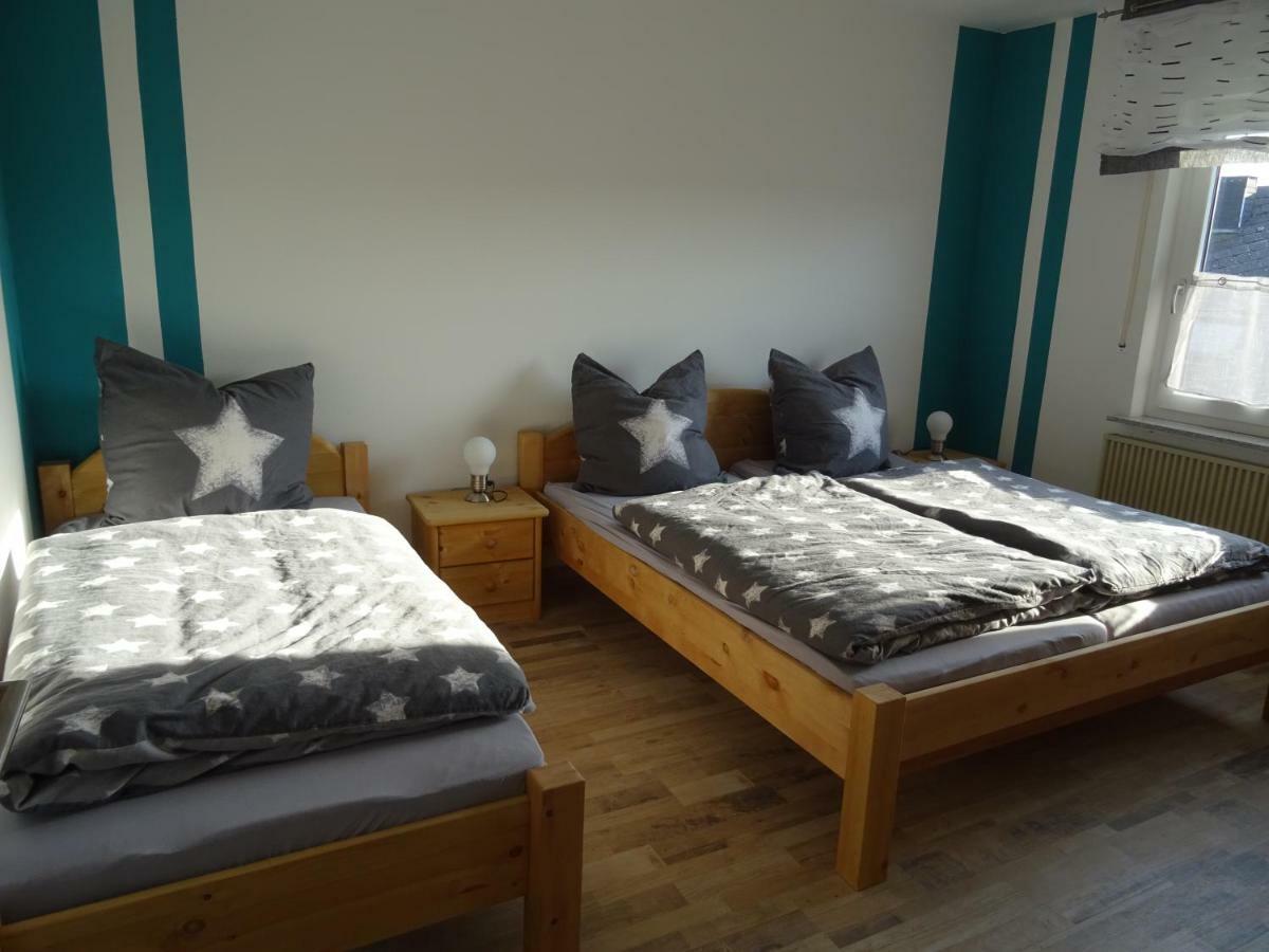 Appartamento Haus Am Sonnenberg Ulmen Esterno foto