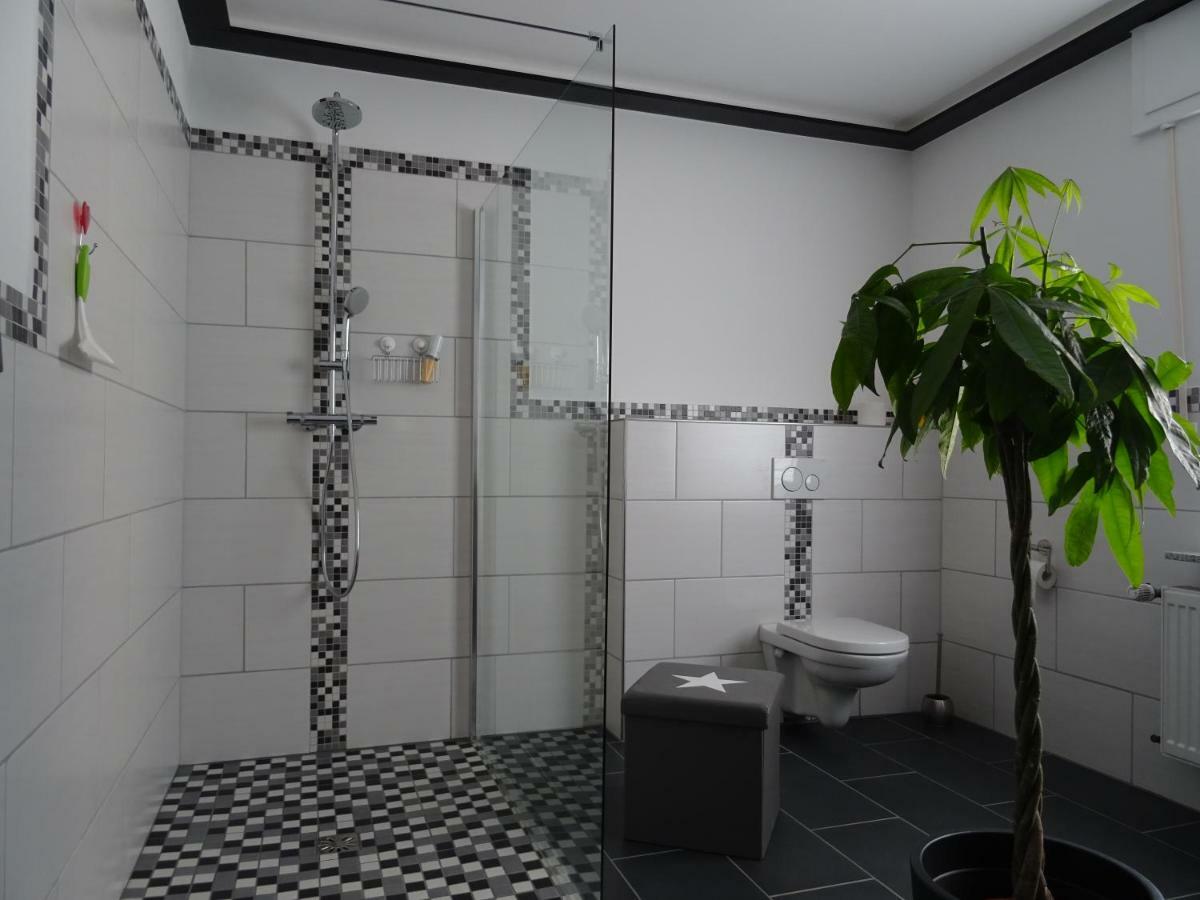 Appartamento Haus Am Sonnenberg Ulmen Esterno foto